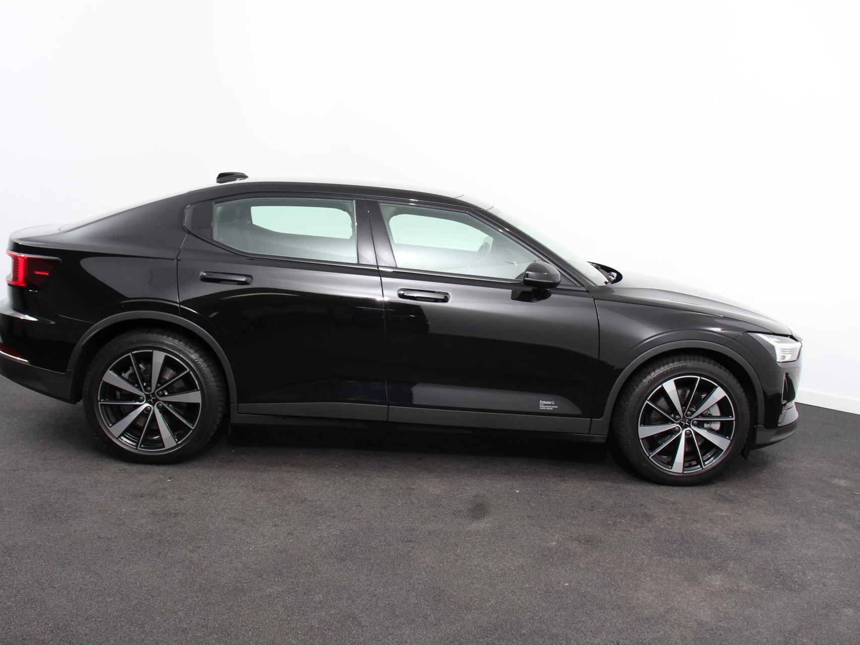 Hoofdafbeelding Polestar 2