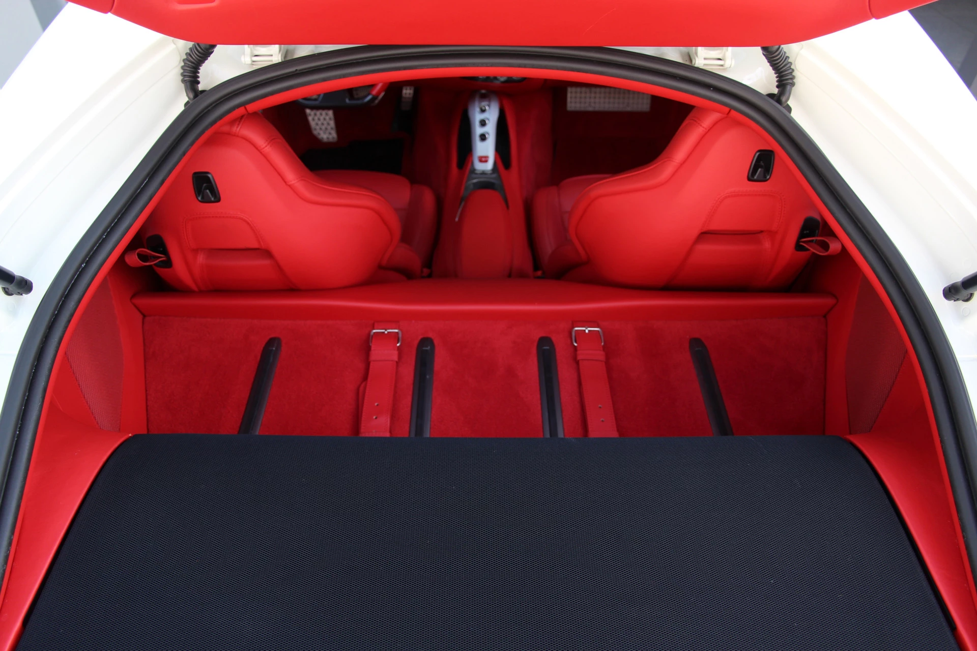Hoofdafbeelding Ferrari F12