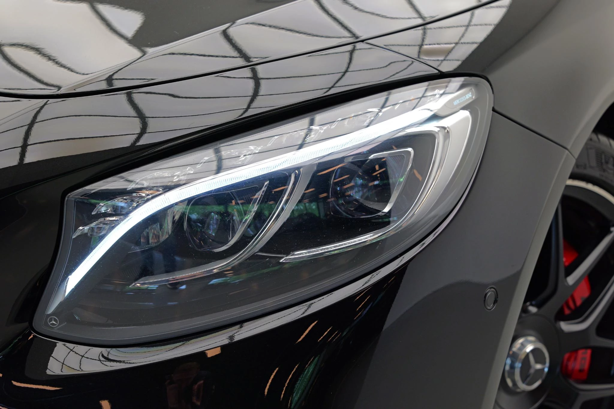 Hoofdafbeelding Mercedes-Benz S-Klasse