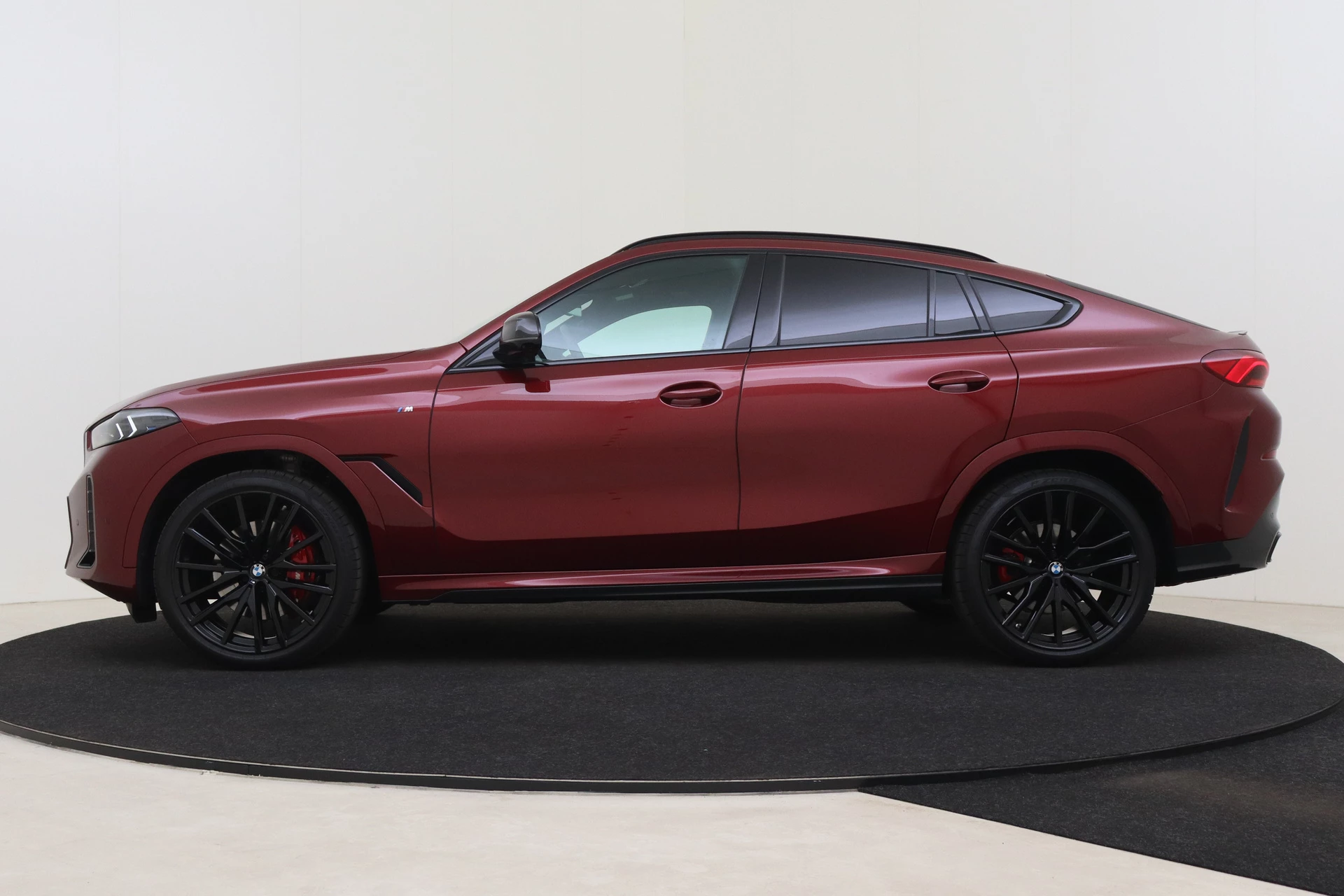 Hoofdafbeelding BMW X6