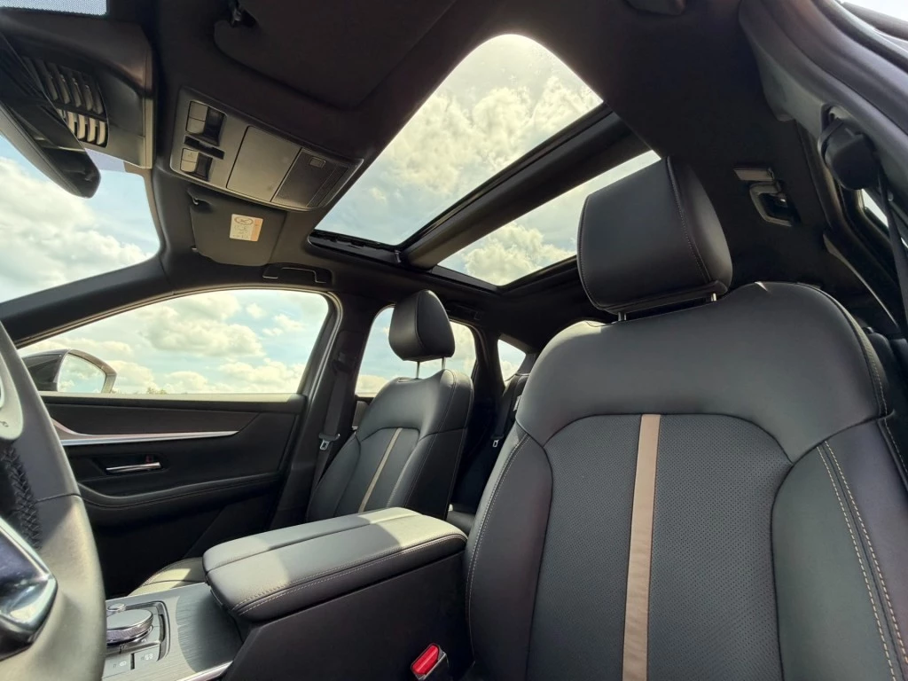 Hoofdafbeelding Mazda CX-60