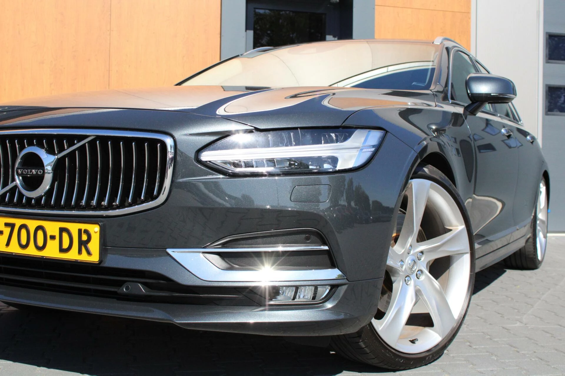 Hoofdafbeelding Volvo V90