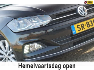 Volkswagen Polo 1.0 TSI Highline AUTOMAAT | Deep Black Metallic | AppleCarplay/Navi/Cruise/Bluetooth/AC