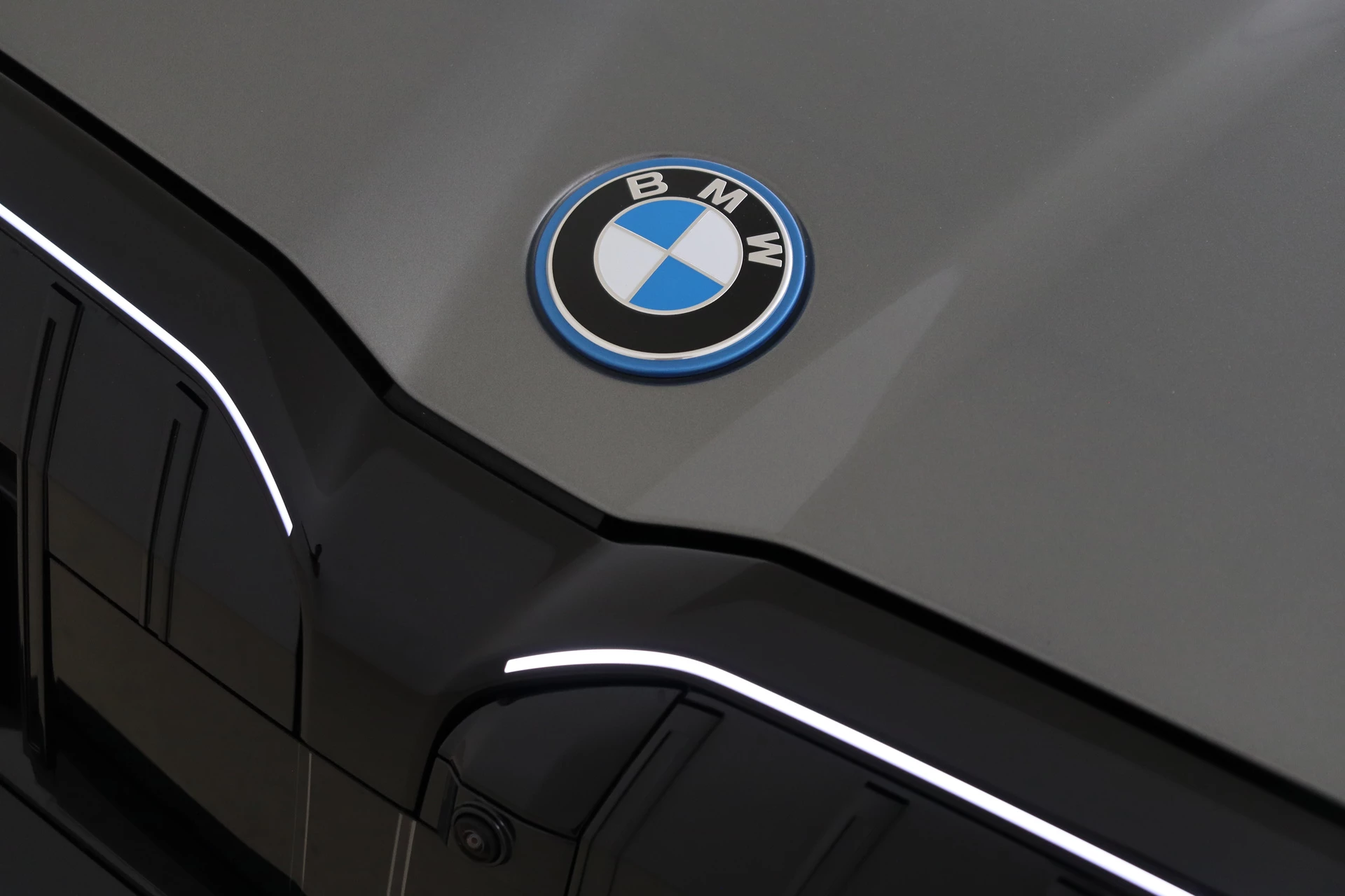 Hoofdafbeelding BMW i5