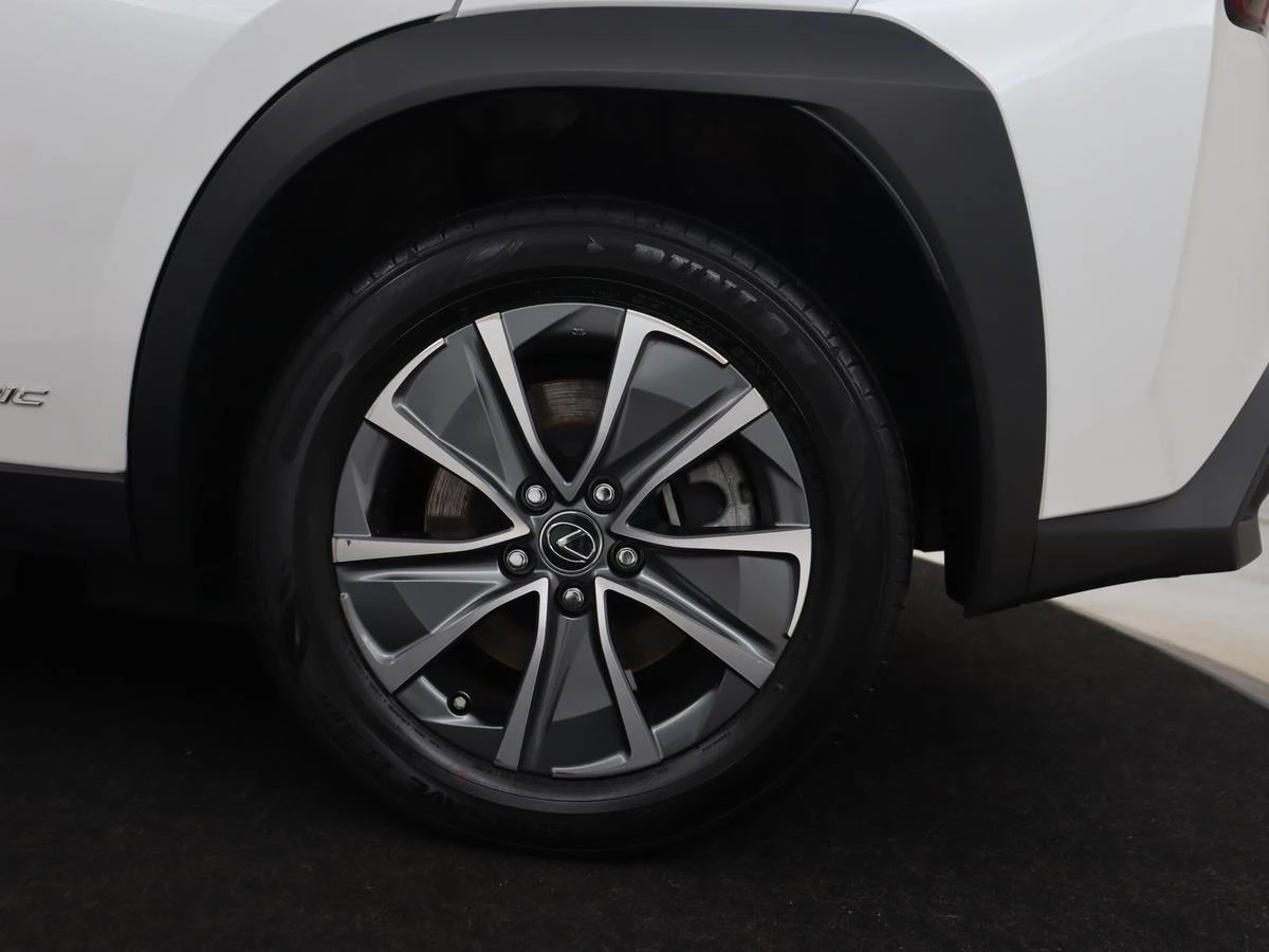 Hoofdafbeelding Lexus UX