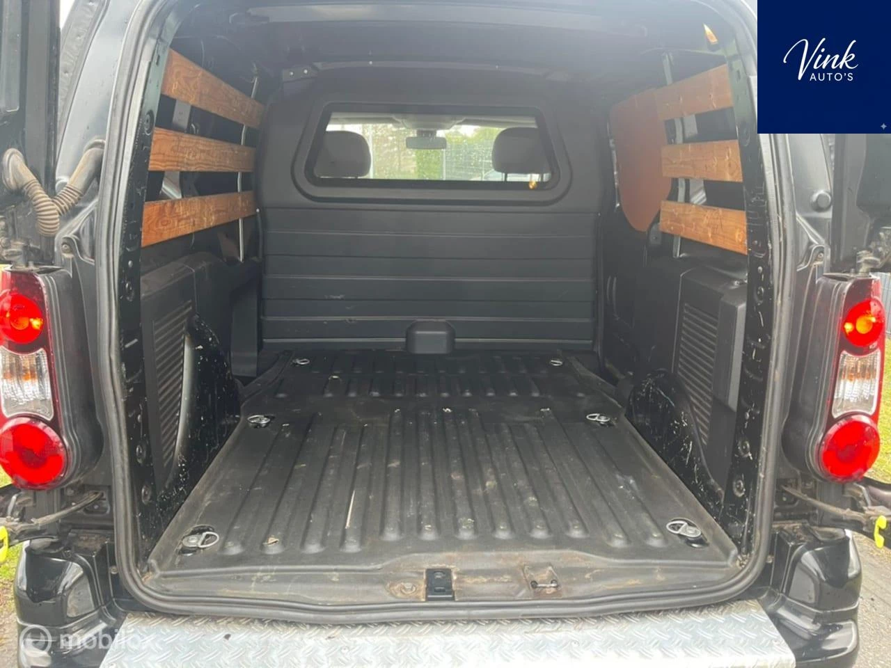 Hoofdafbeelding Peugeot Partner