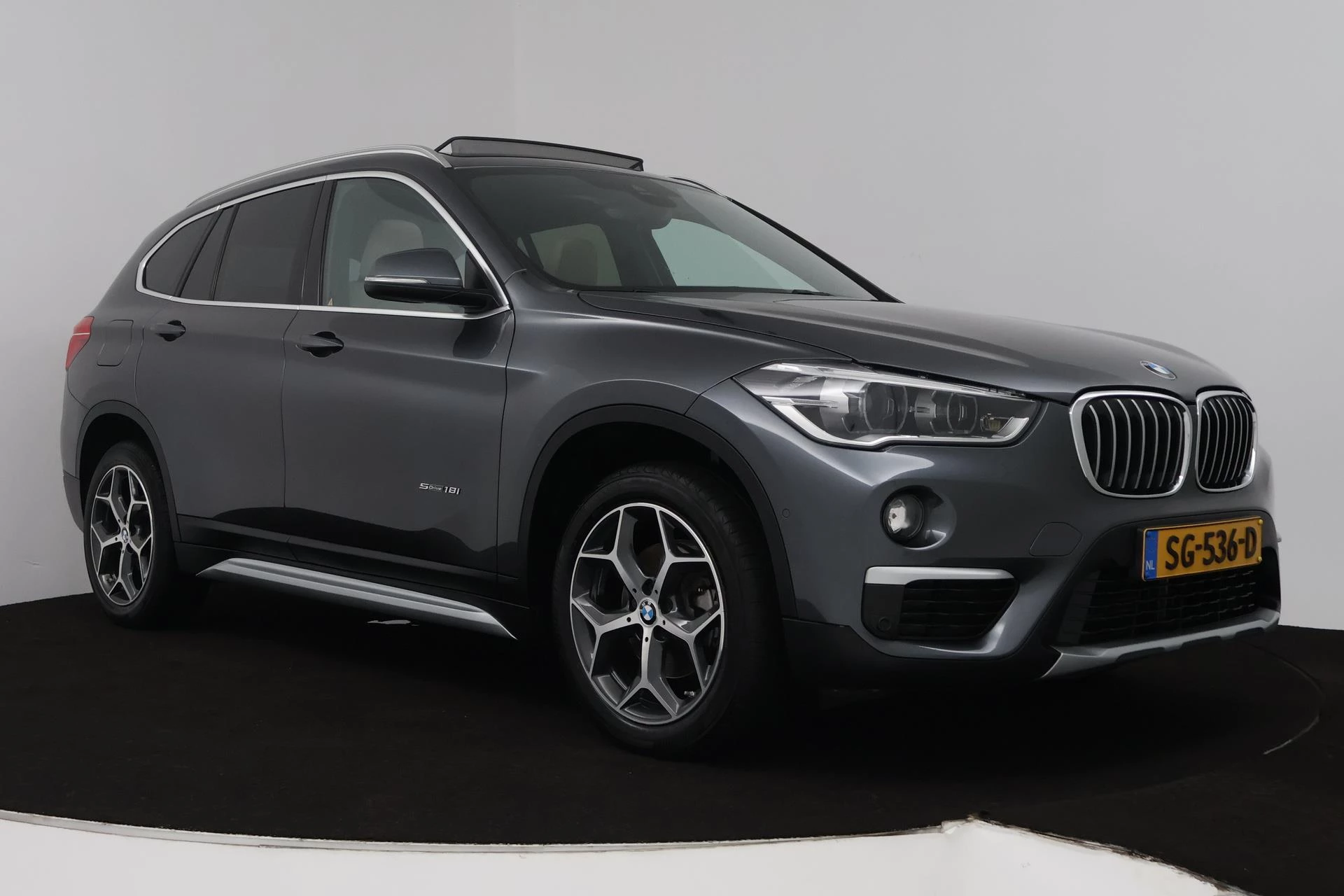 Hoofdafbeelding BMW X1