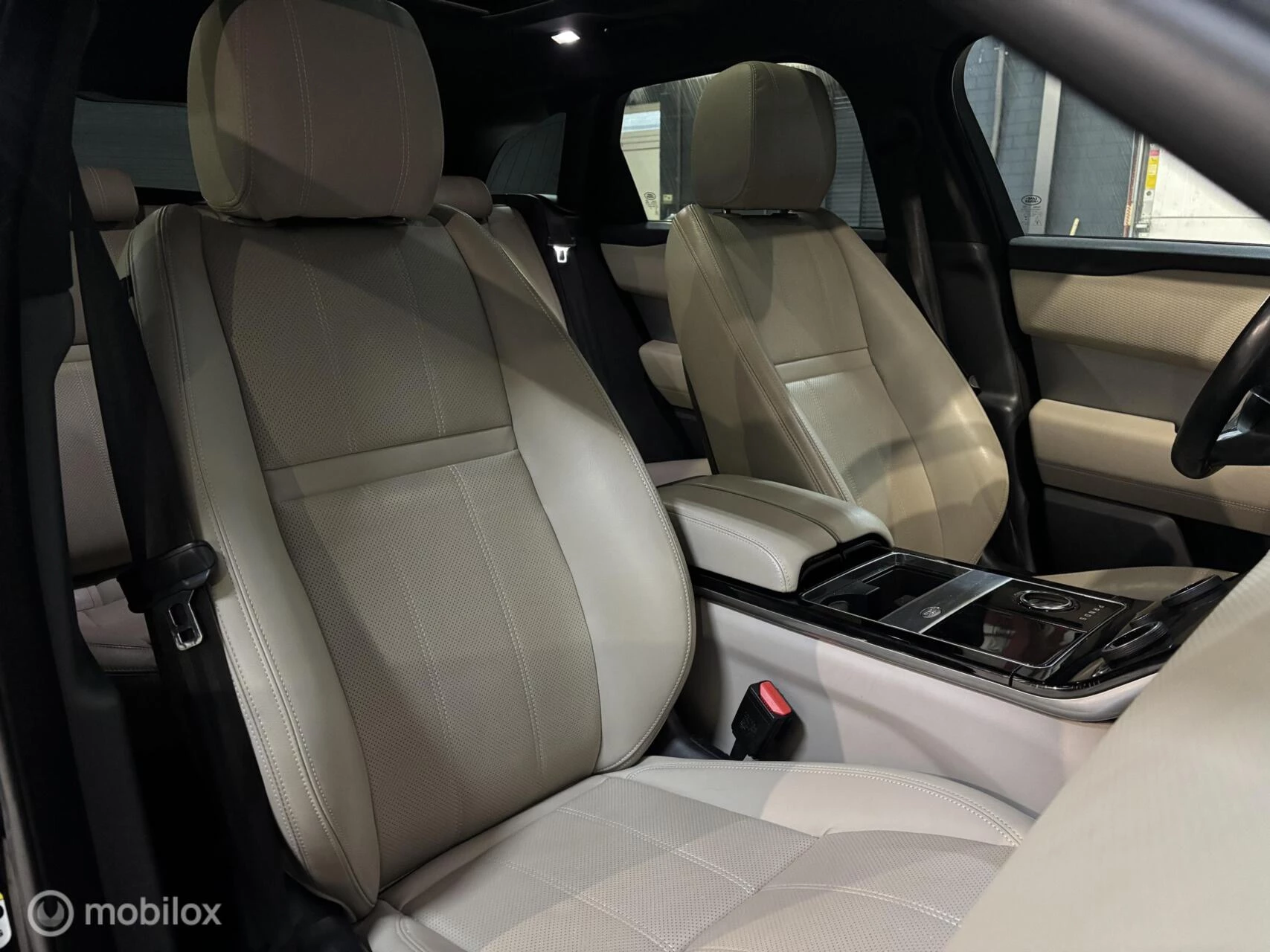 Hoofdafbeelding Land Rover Range Rover Velar