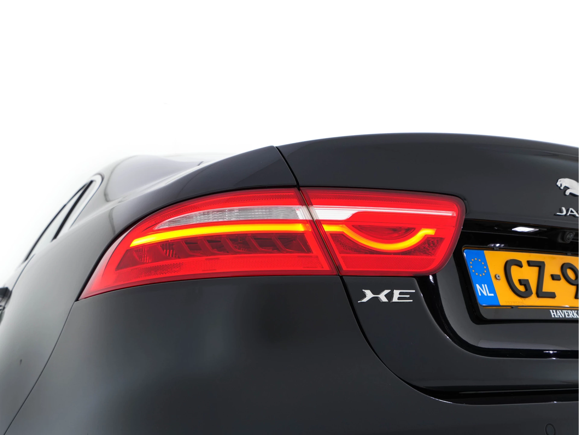 Hoofdafbeelding Jaguar XE