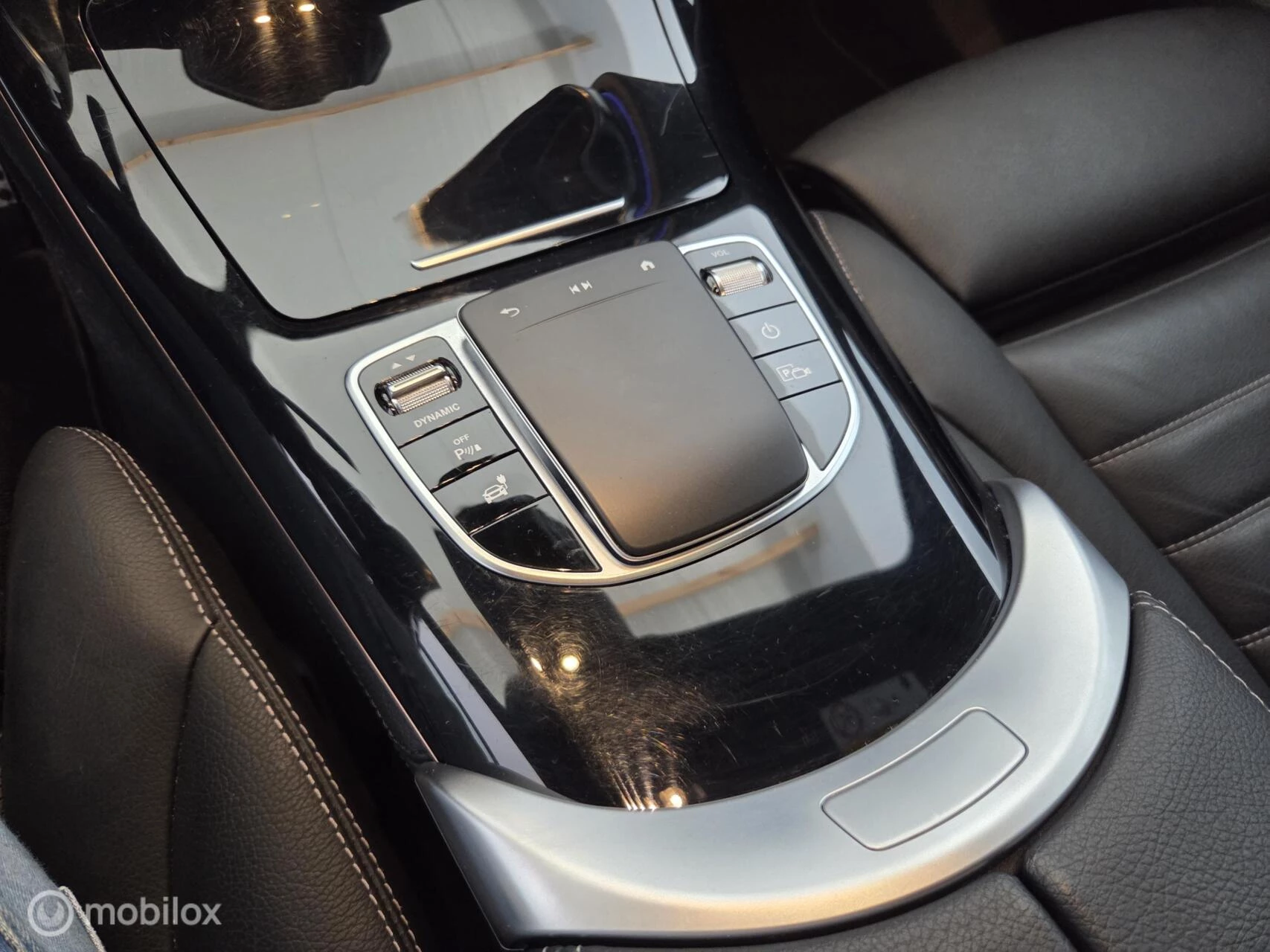 Hoofdafbeelding Mercedes-Benz EQC