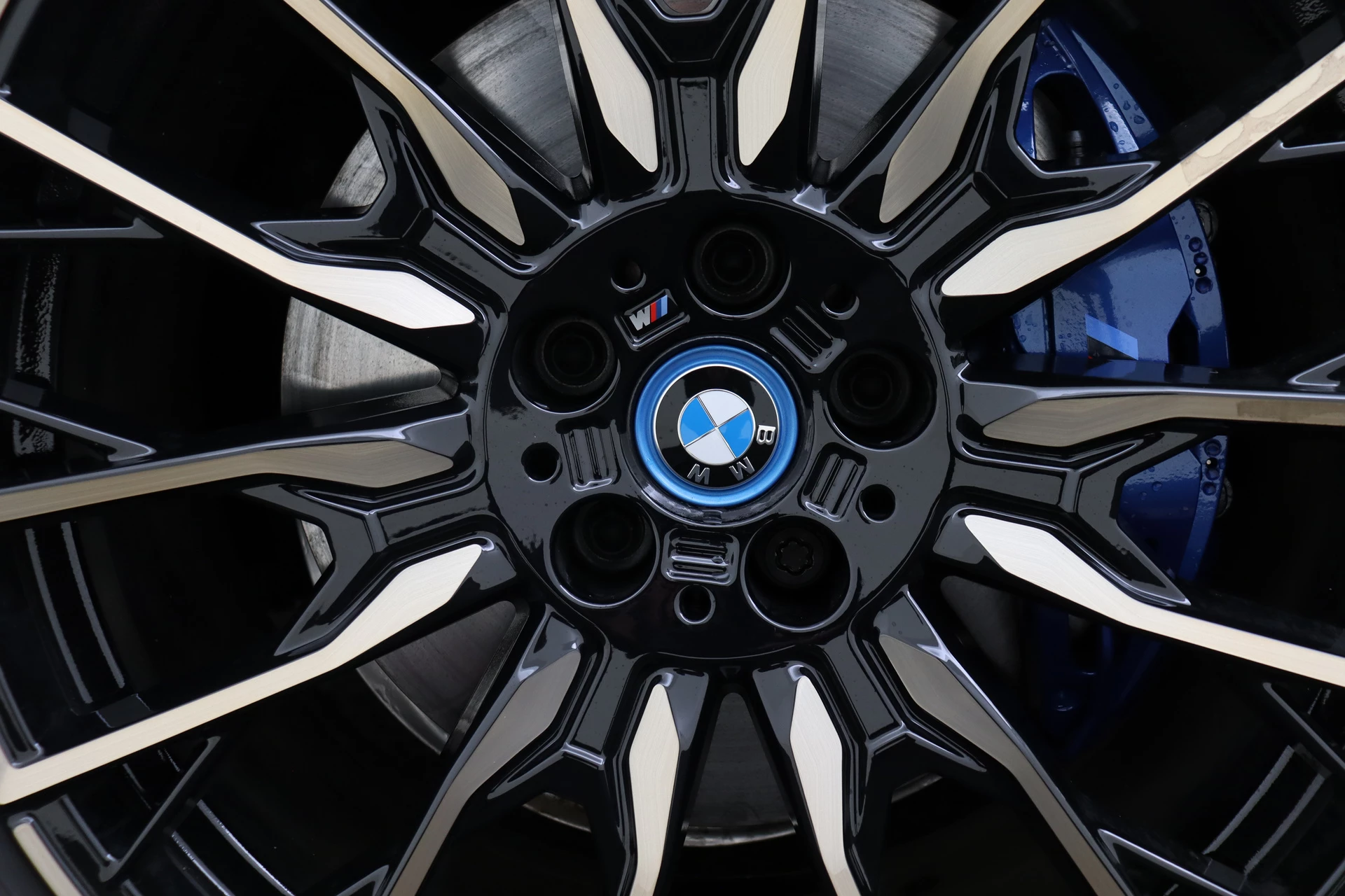 Hoofdafbeelding BMW i4