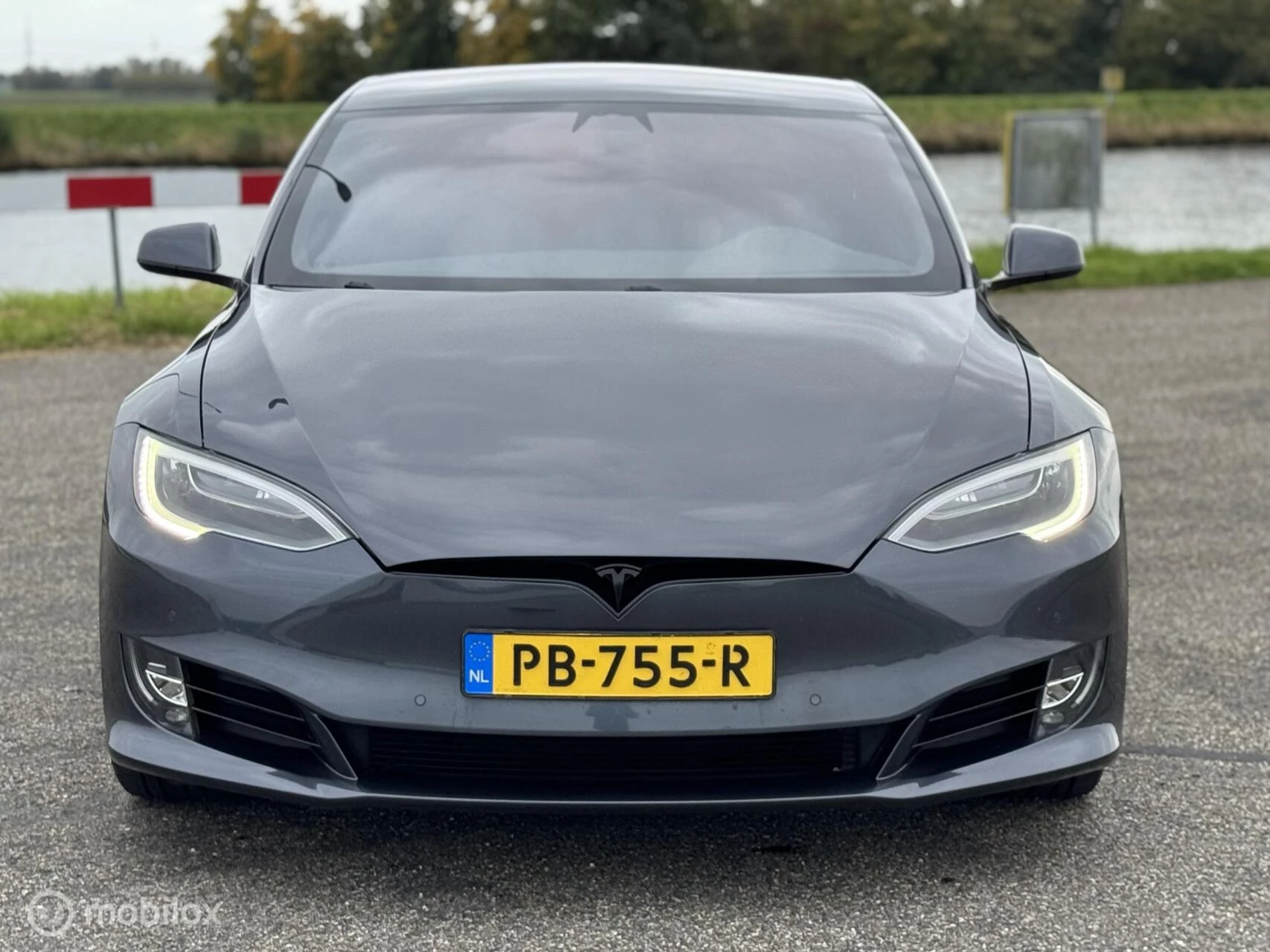 Hoofdafbeelding Tesla Model S