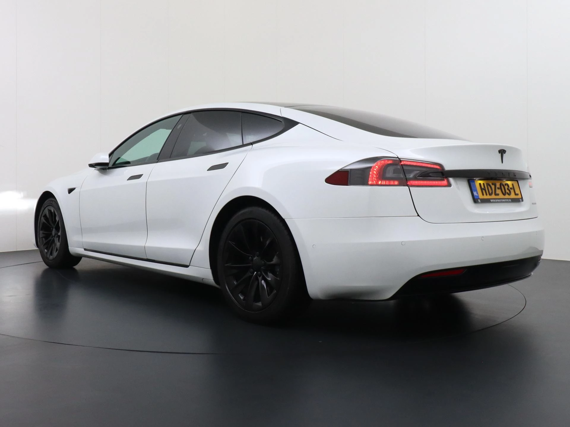 Hoofdafbeelding Tesla Model S