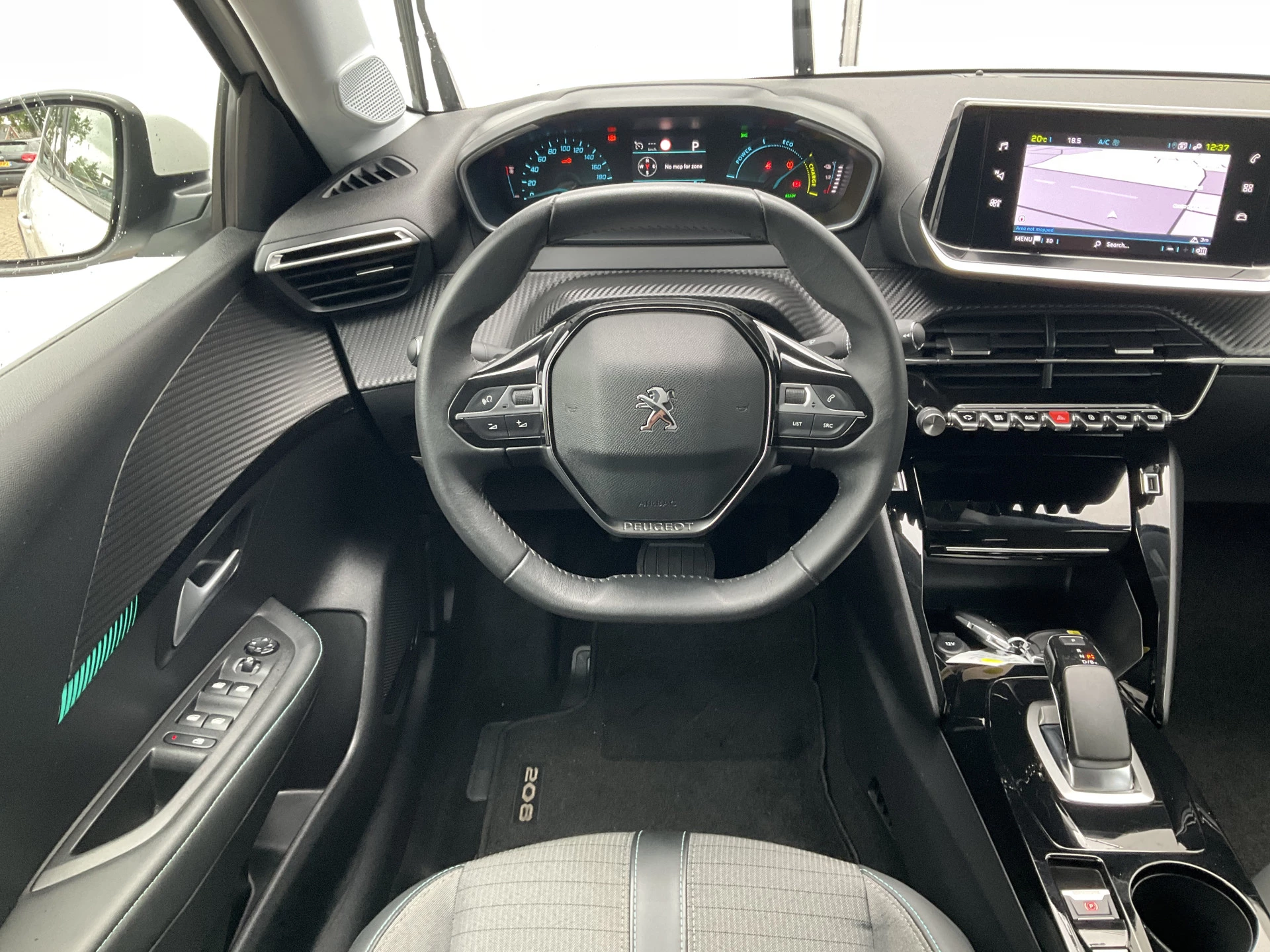 Hoofdafbeelding Peugeot e-208
