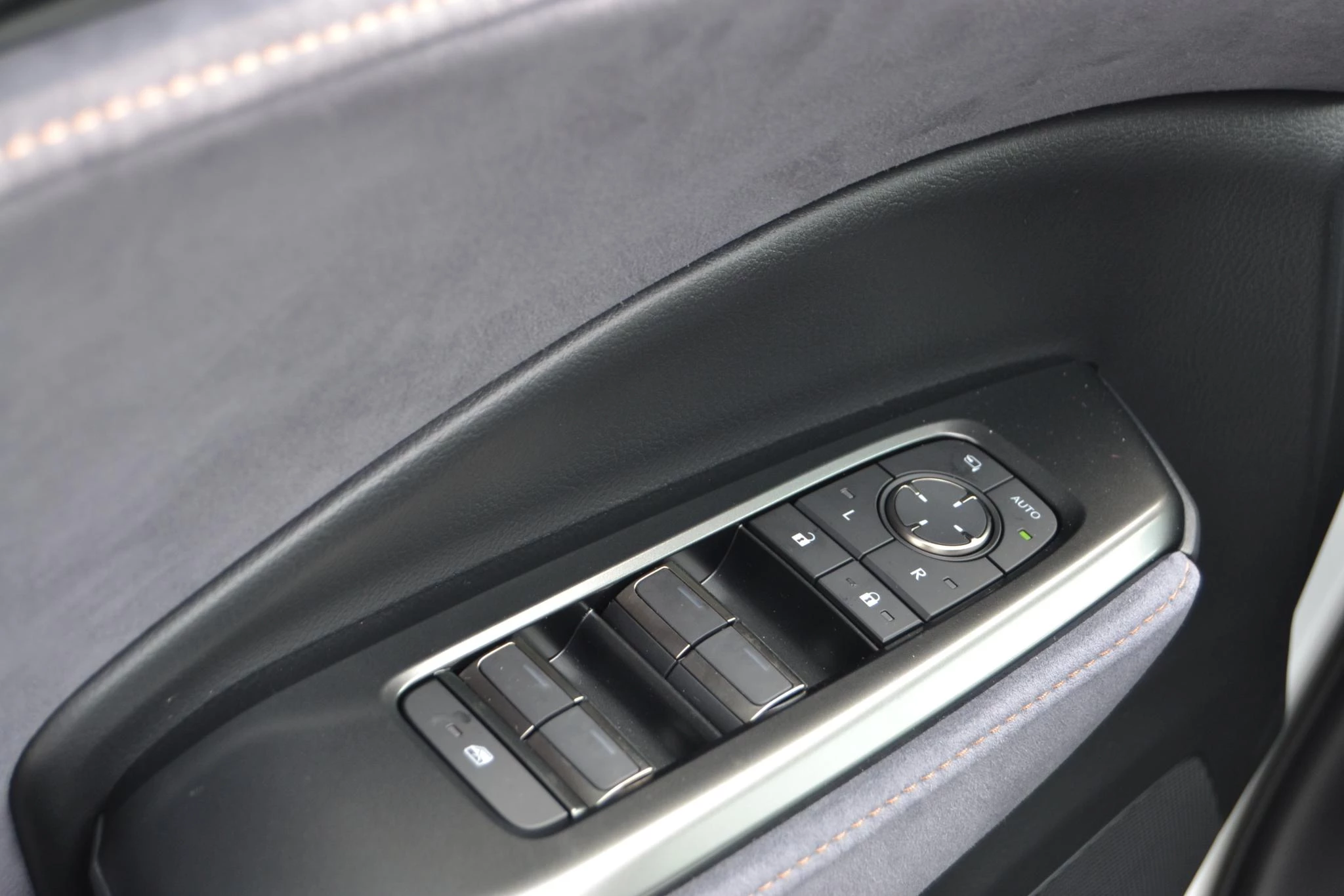 Hoofdafbeelding Lexus LBX