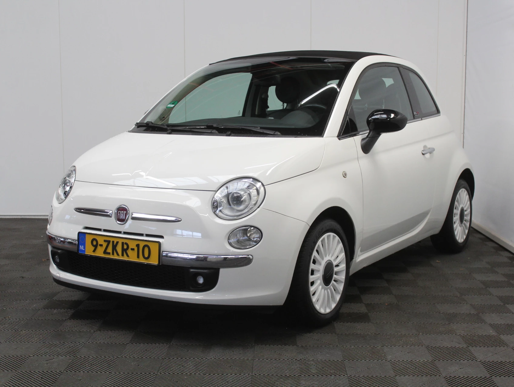 Hoofdafbeelding Fiat 500C