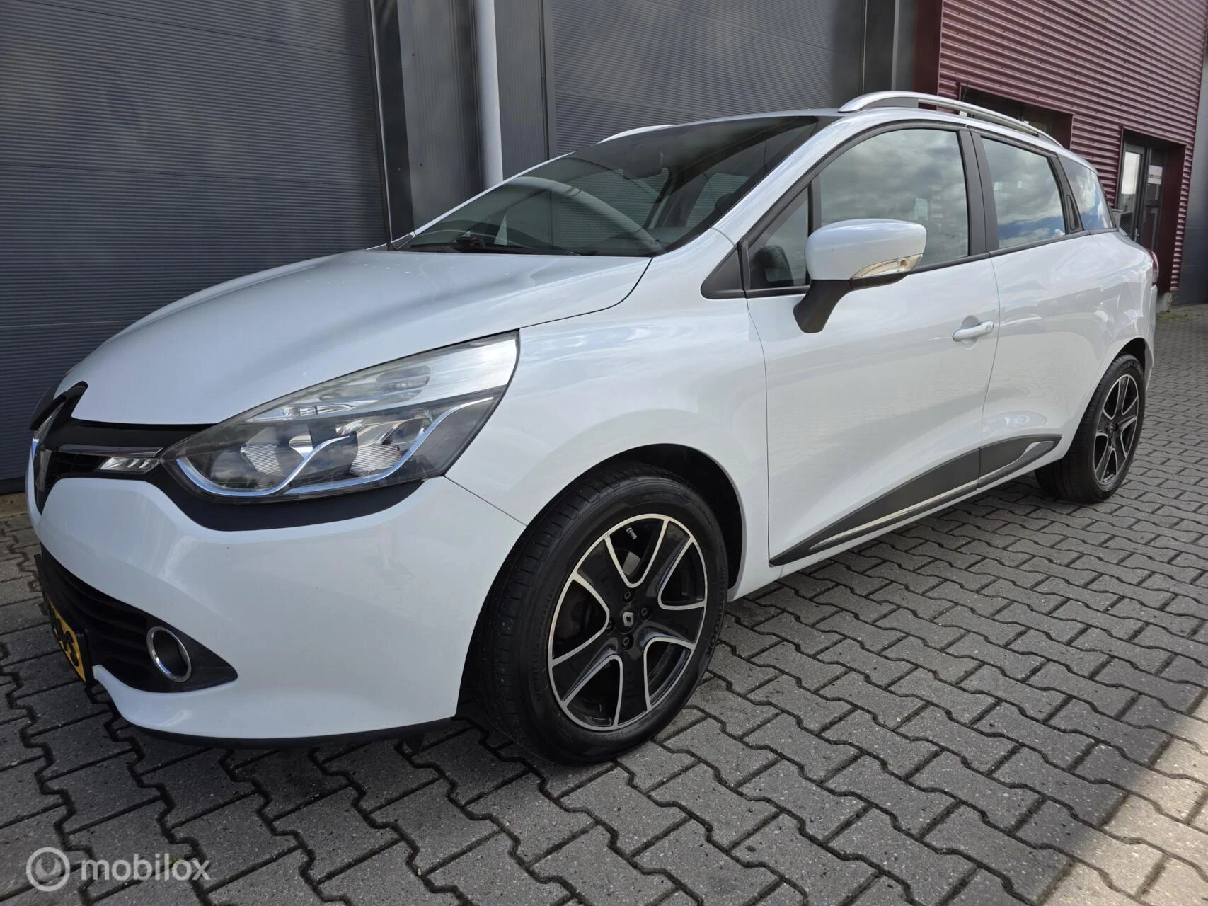 Hoofdafbeelding Renault Clio