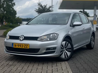 Volkswagen Golf 1.2 81KW 115.000 KM NAVI