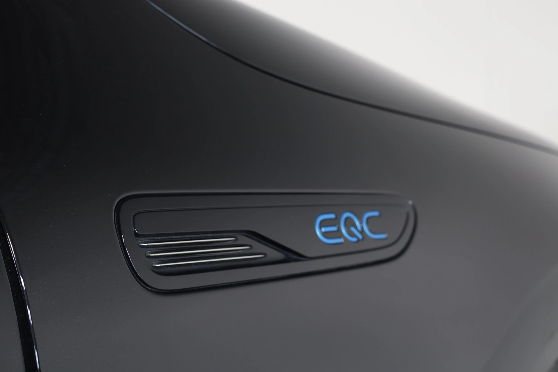 Hoofdafbeelding Mercedes-Benz EQC