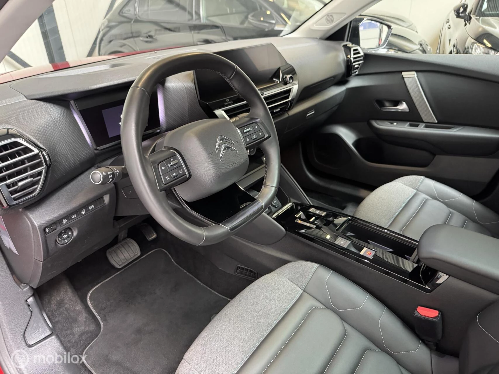 Hoofdafbeelding Citroën ë-C4
