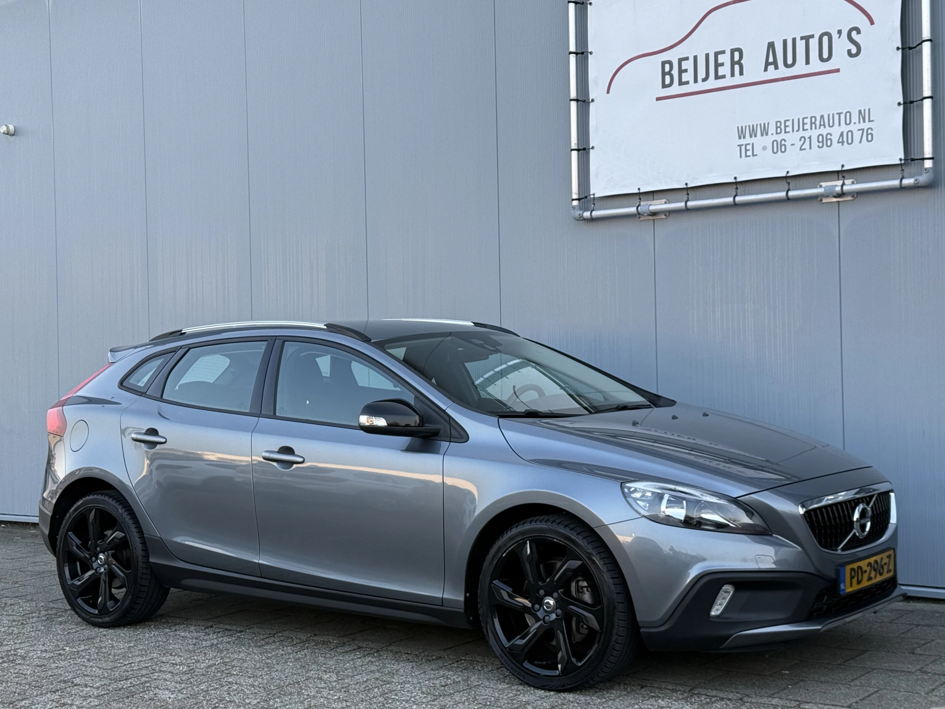 Hoofdafbeelding Volvo V40