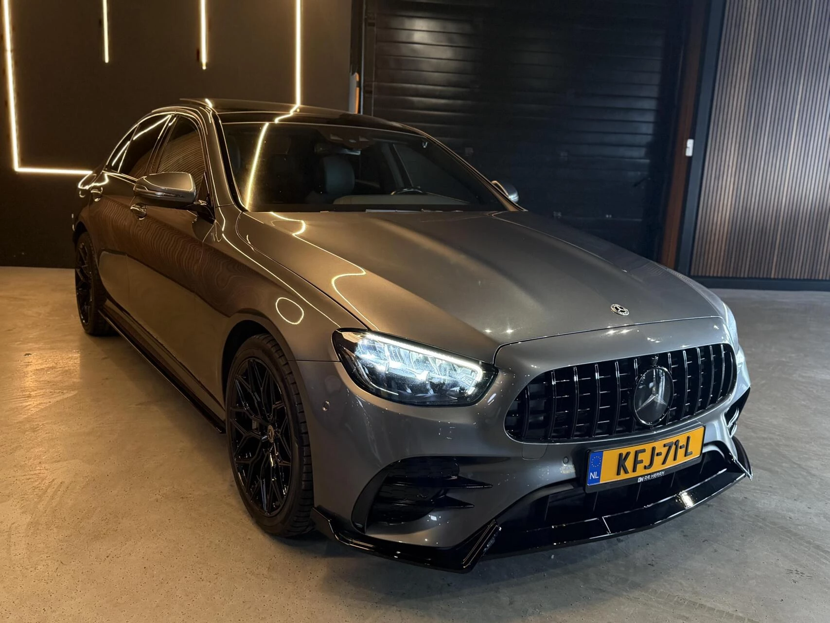 Hoofdafbeelding Mercedes-Benz E-Klasse