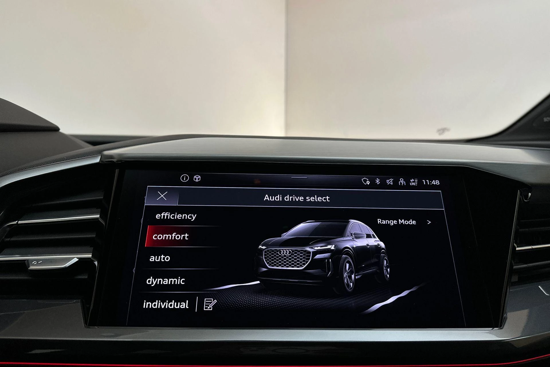 Hoofdafbeelding Audi Q4 e-tron