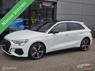 Audi A3 Sportback 45 TFSI e S edition Competition Pano/RS Seats/3x S-line