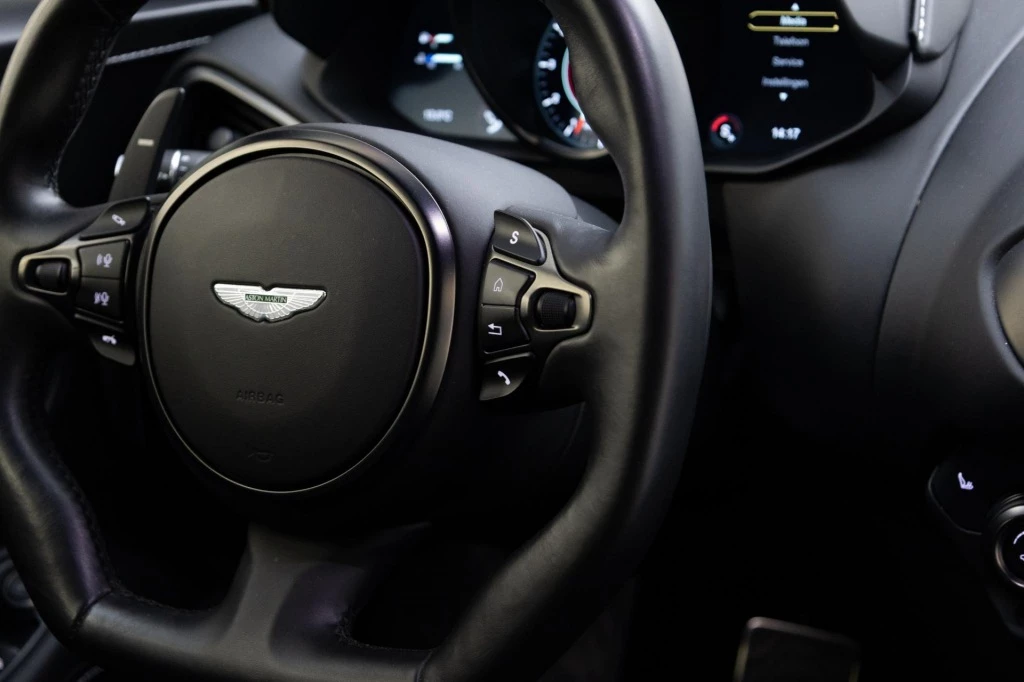 Hoofdafbeelding Aston Martin V8 Vantage