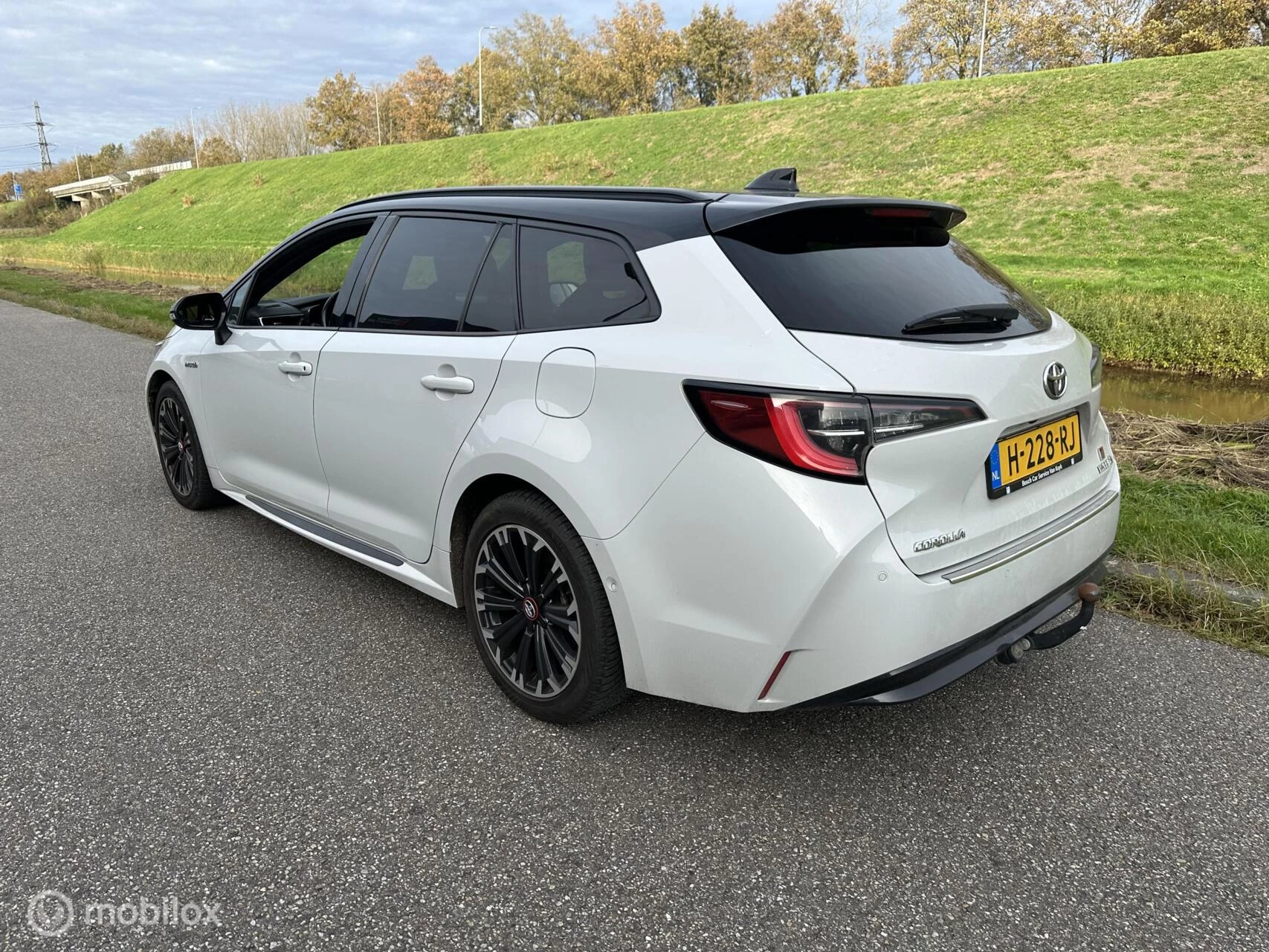 Hoofdafbeelding Toyota Corolla Touring Sports