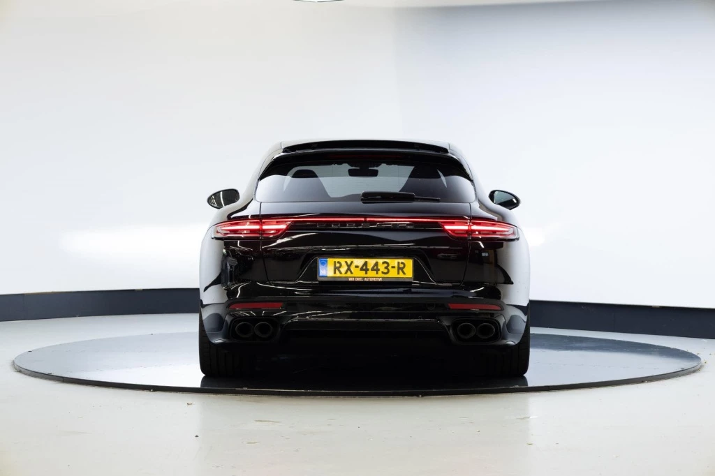 Hoofdafbeelding Porsche Panamera