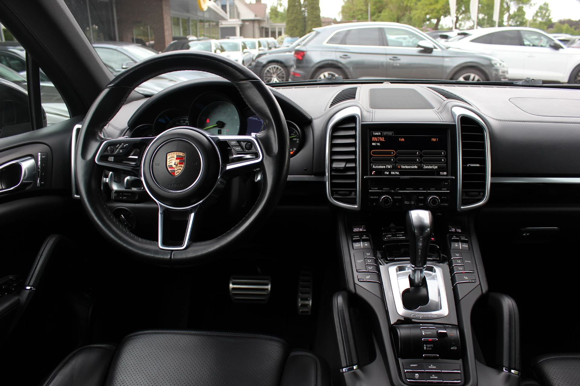 Hoofdafbeelding Porsche Cayenne