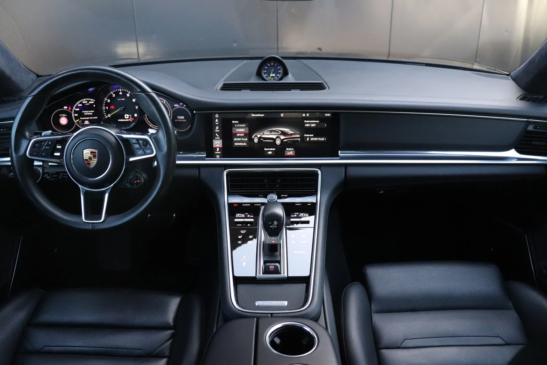 Hoofdafbeelding Porsche Panamera