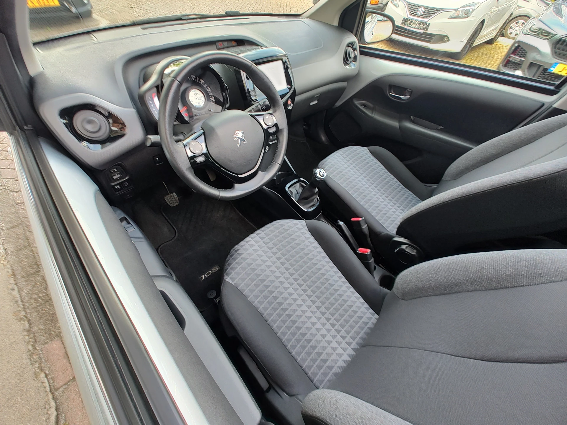 Hoofdafbeelding Peugeot 108
