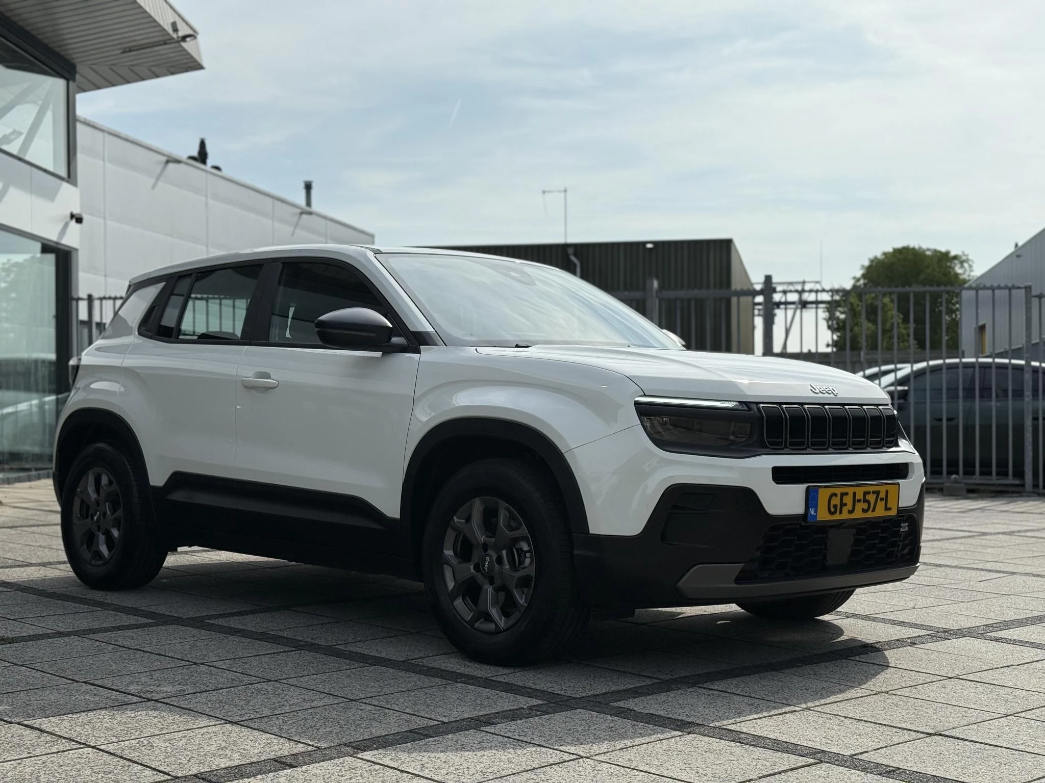 Hoofdafbeelding Jeep Avenger