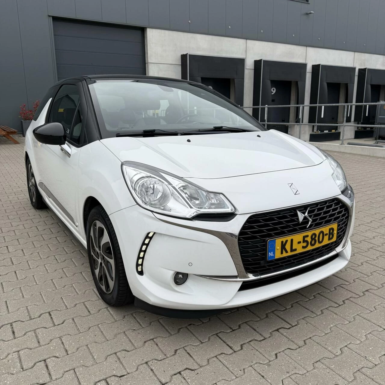 Hoofdafbeelding DS DS 3