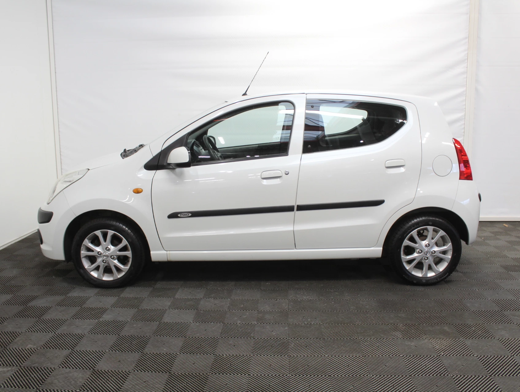 Hoofdafbeelding Nissan Pixo