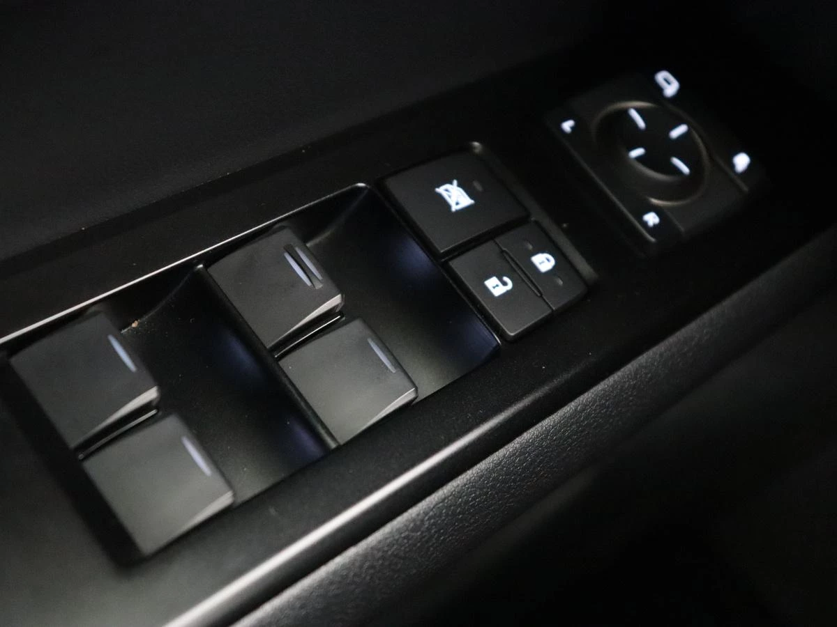 Hoofdafbeelding Lexus UX