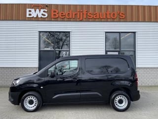 Hoofdafbeelding Toyota ProAce Toyota ProAce CITY 1.5 D-4D 102pk L1H1 Live rijklaar € 19.950 ex btw / fabrieksgarantie tot 30-08-2025 ! / lease vanaf € 366 / airco / cruise / navi / euro 6 / pdc voor en achter !