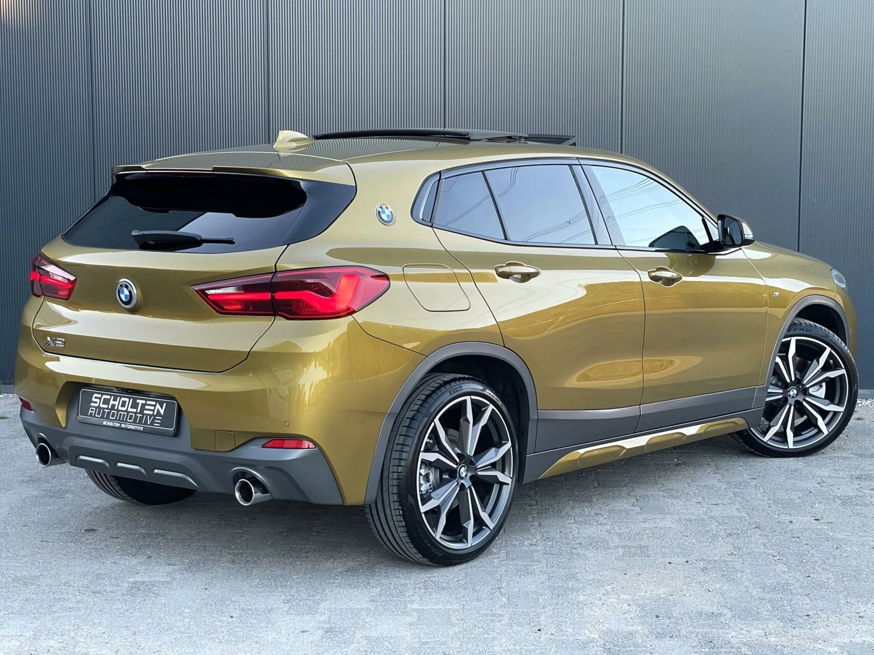 Hoofdafbeelding BMW X2