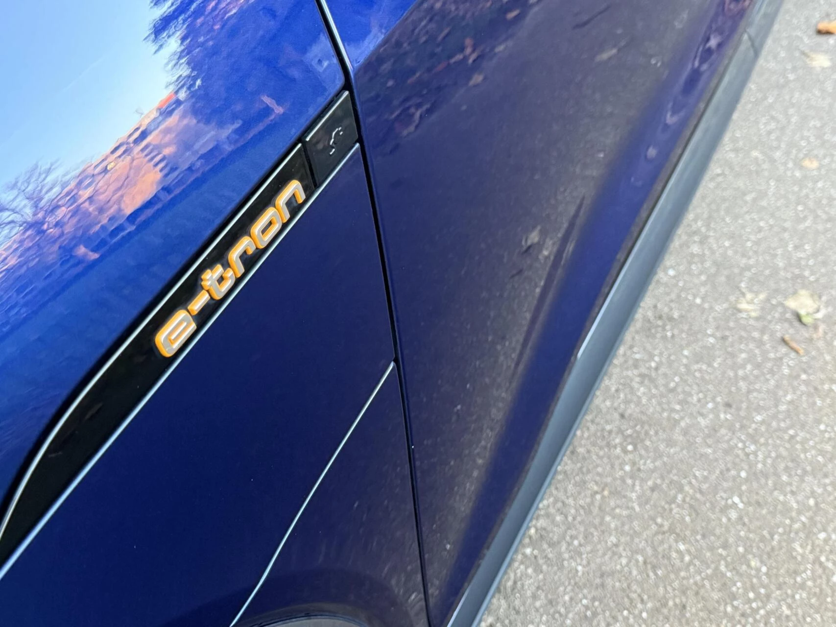 Hoofdafbeelding Audi e-tron