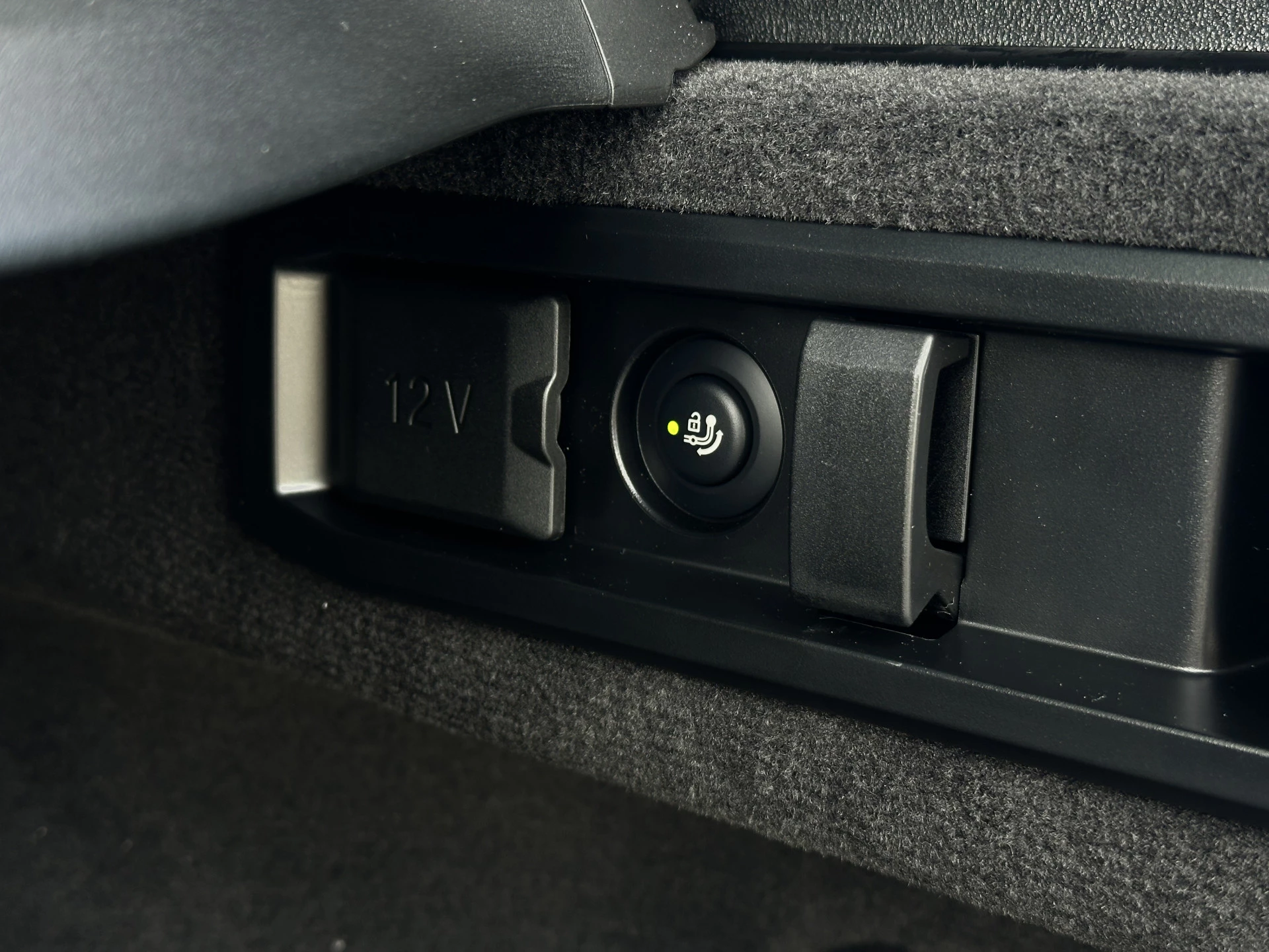 Hoofdafbeelding BMW i5