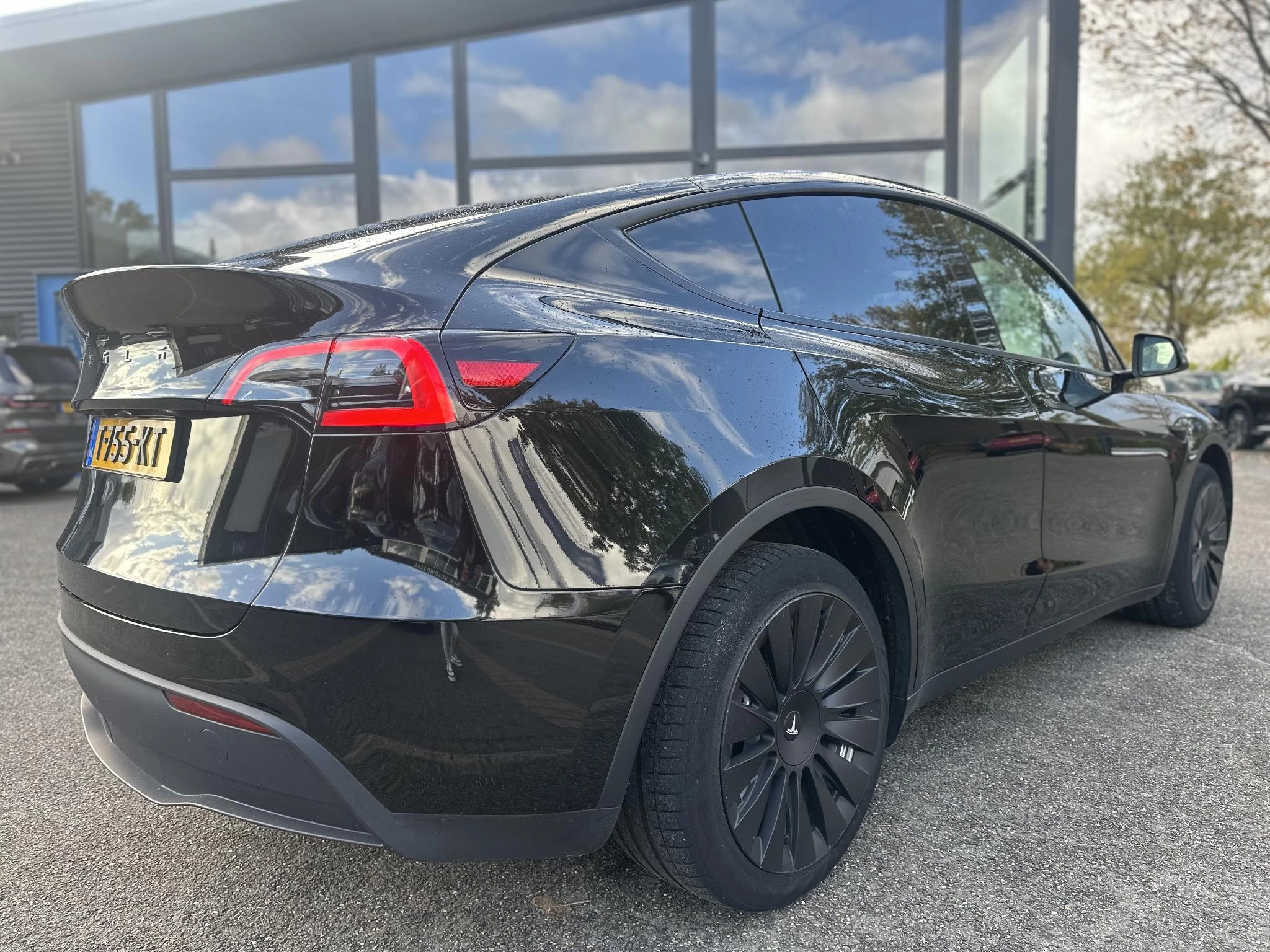 Hoofdafbeelding Tesla Model Y