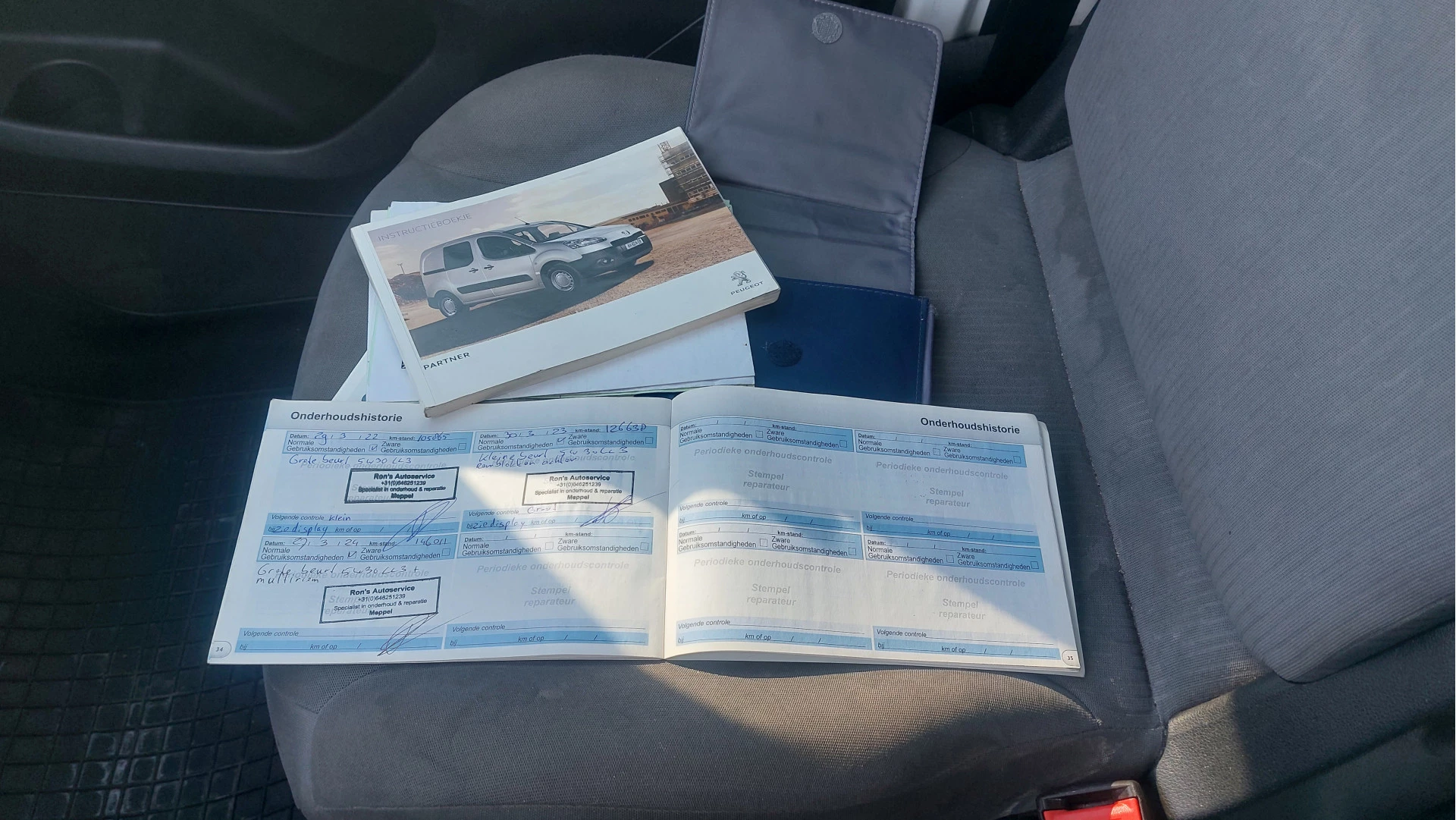 Hoofdafbeelding Peugeot Partner