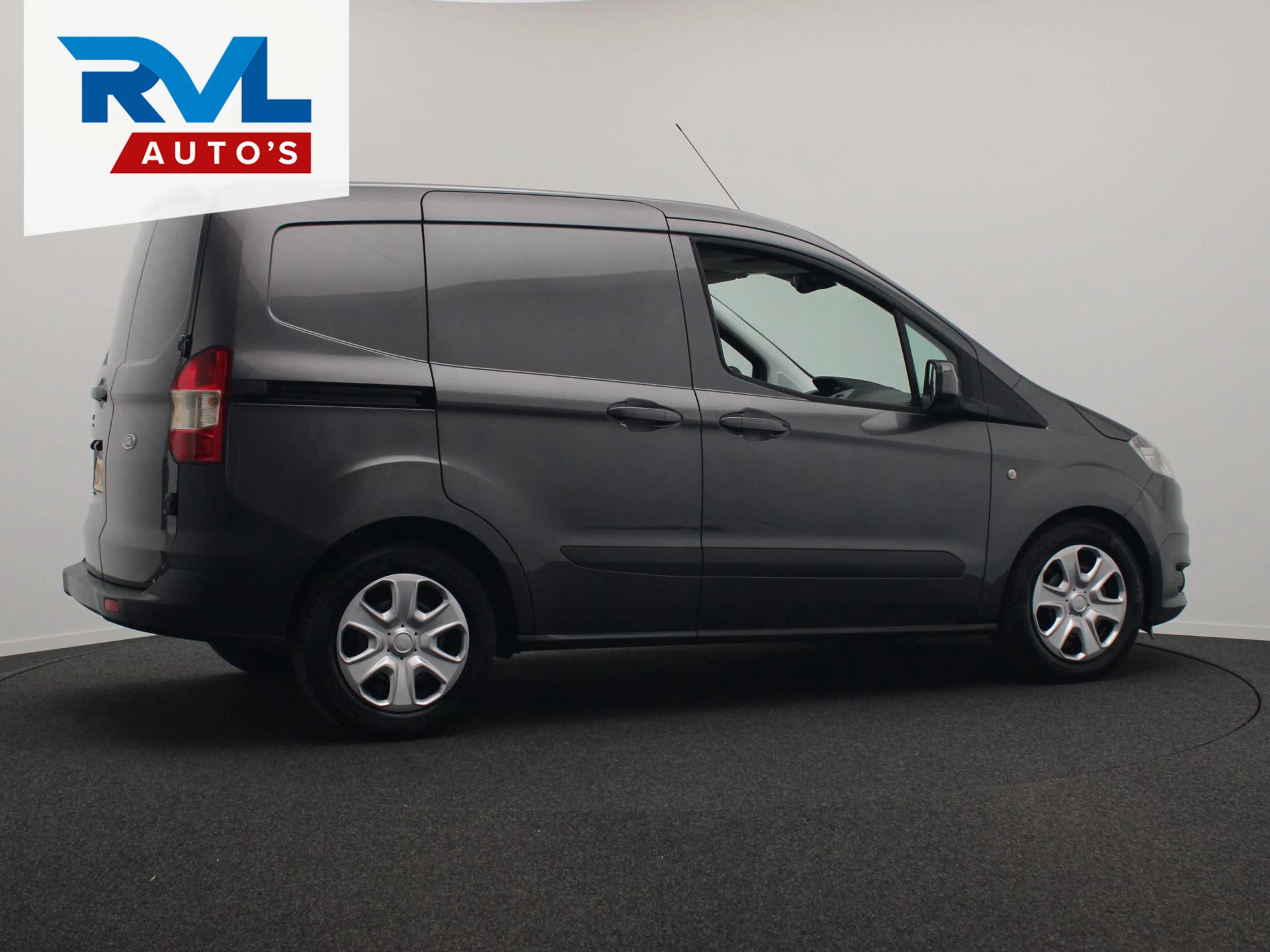 Hoofdafbeelding Ford Transit Courier