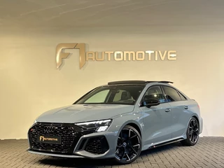 Hoofdafbeelding Audi RS3 Audi RS3 Limousine 2.5 TFSI quattro Pano|Ceramic|HuD|B&O|Key