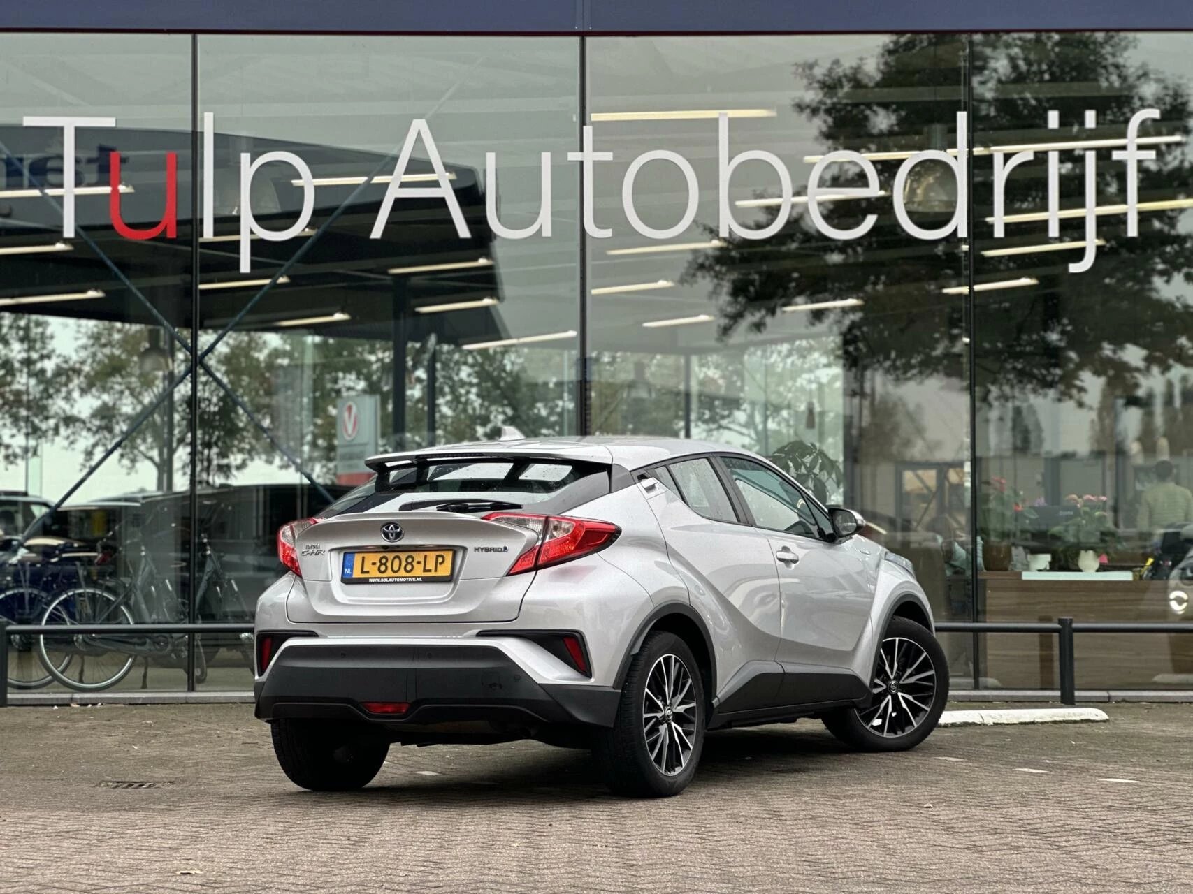 Hoofdafbeelding Toyota C-HR