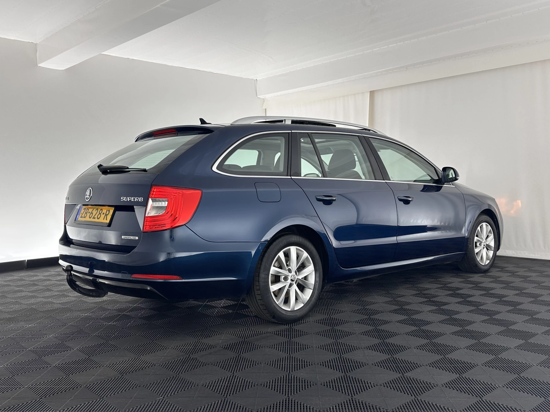 Hoofdafbeelding Škoda Superb