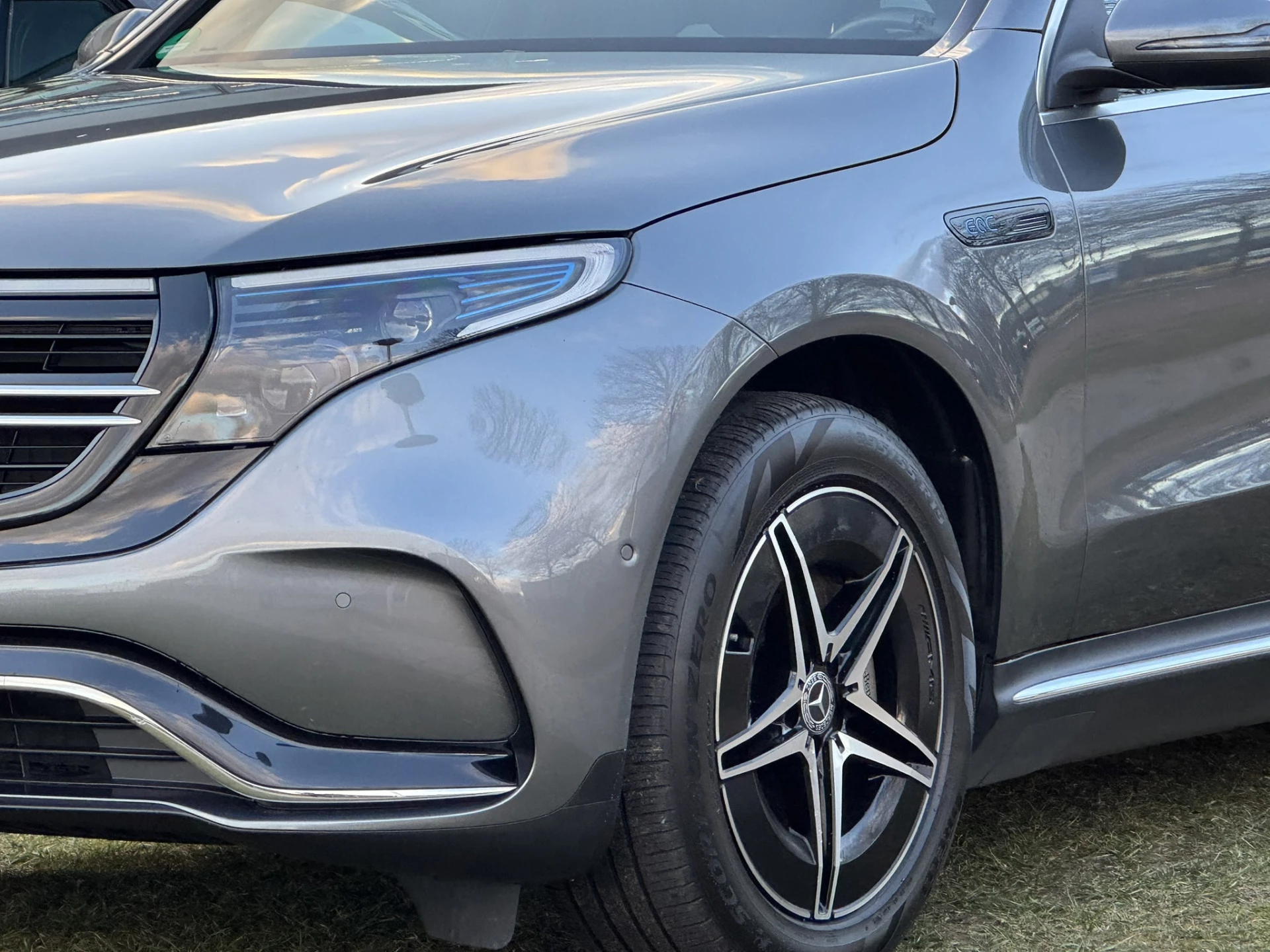 Hoofdafbeelding Mercedes-Benz EQC