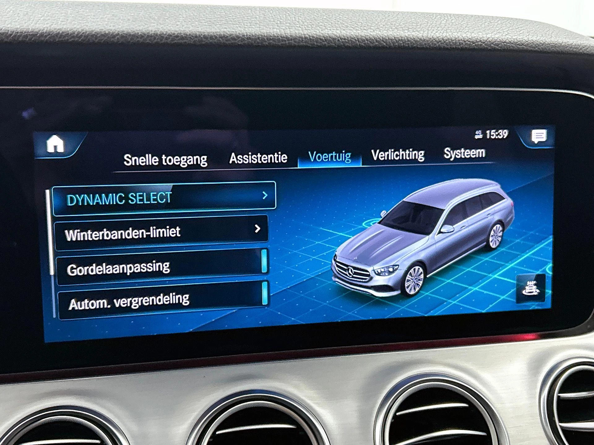 Hoofdafbeelding Mercedes-Benz E-Klasse